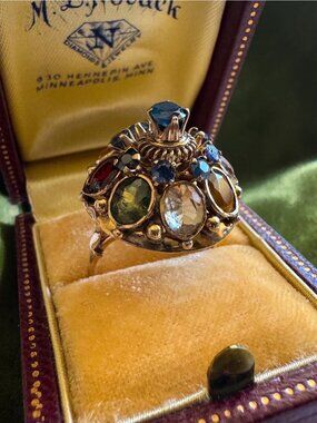 ANTIQUE- 14K Gold -Natural Blue Sapphire Thai Princess Harem Ring Multicolor -7g